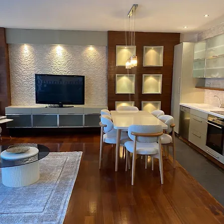 Modern 2br Flat Near Nisantasi * Istambul
