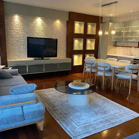 Modern 2br Flat Near Nisantasi