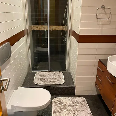 Modern 2br Flat Near Nisantasi